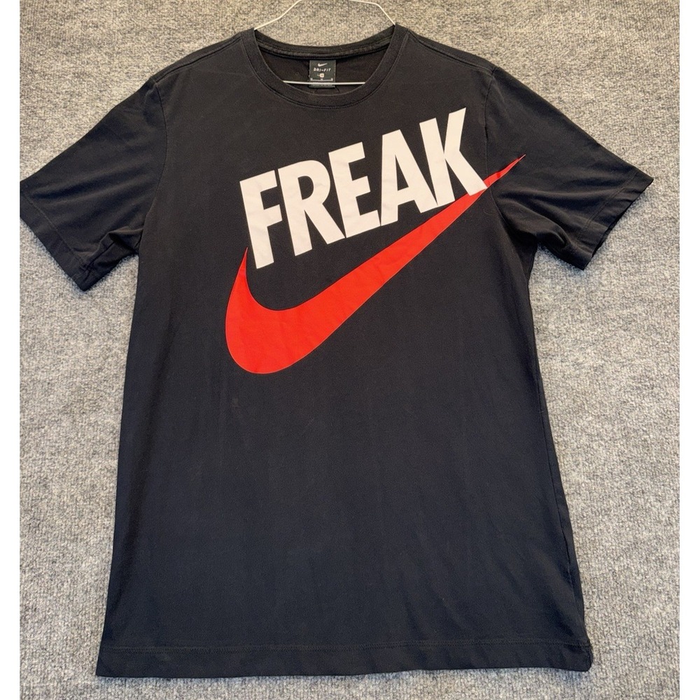 Nike Dri-FIT Freak Men's Medium Black Red Swoosh Graphic T-Shirt